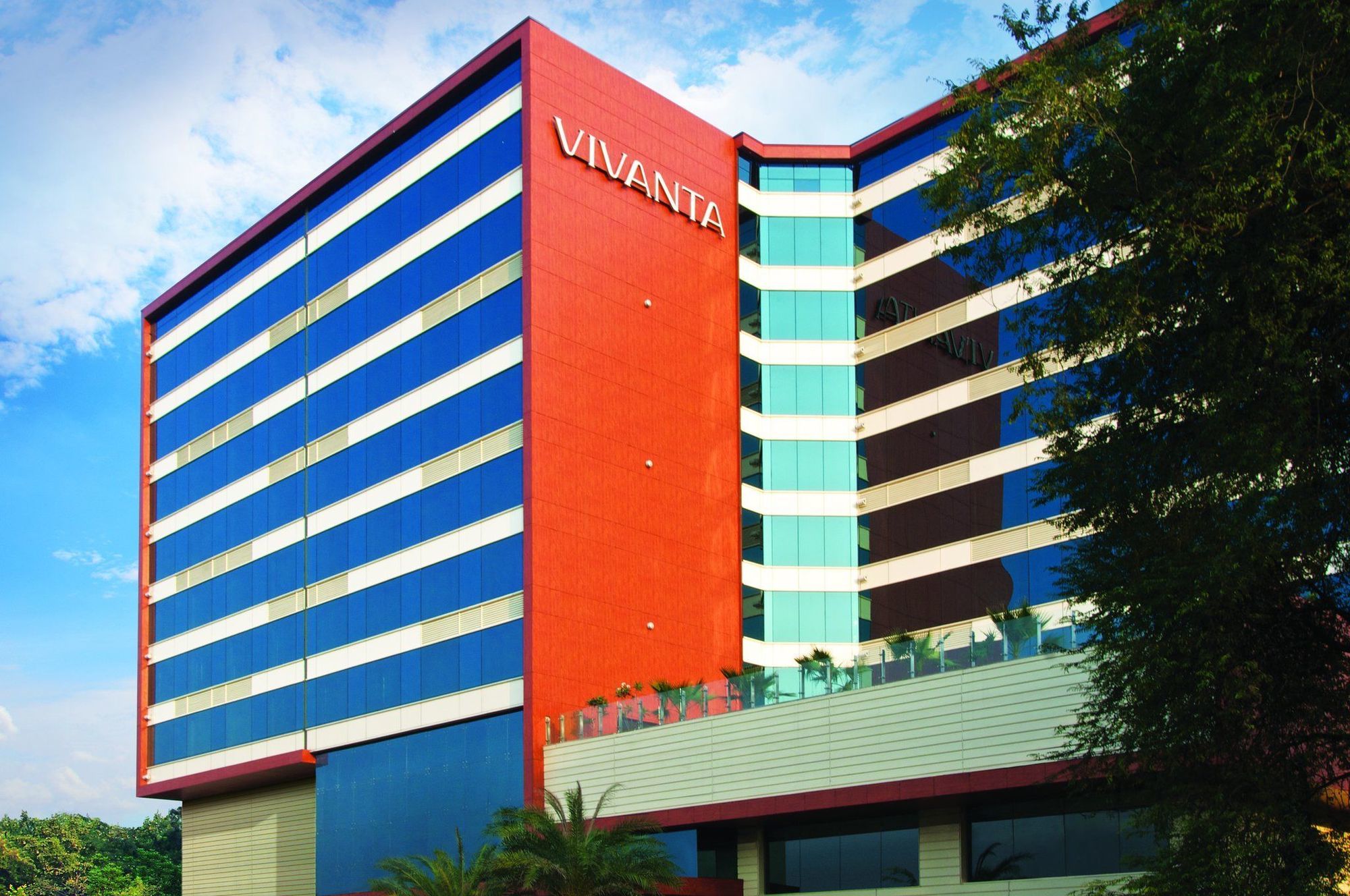 Vivanta Hyderabad, Begumpet Екстериор снимка Vivanta Goa